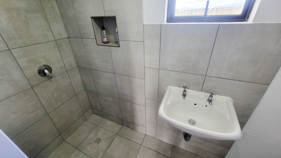 3 Bedroom Property for Sale in Silversands Western Cape